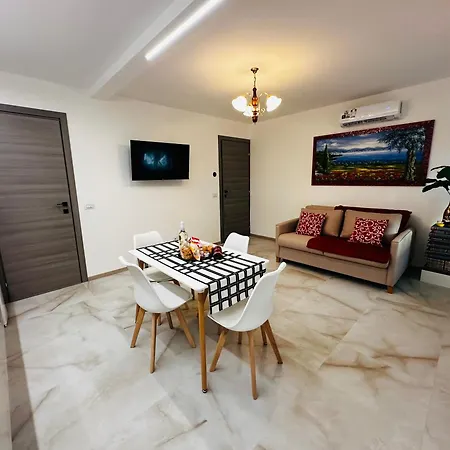 La Casa Rossa Tatil Evi *
