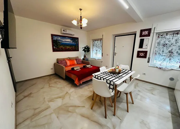 Casa vacanze La Casa Rossa *