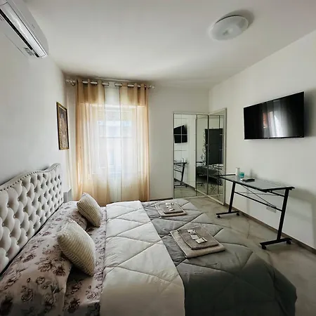 La Casa Rossa *